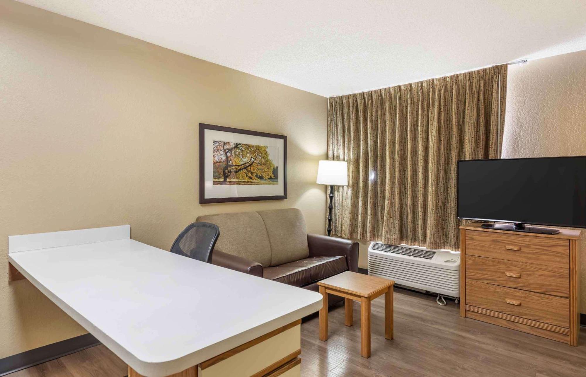 Extended Stay America Select Suites - Denver - Tech Center South - Greenwood Village Сентенниал Экстерьер фото